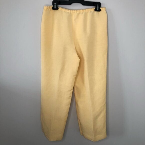 Emma James Butter Yellow Embroidered Crop Pants Size Small - Picture 3 of 5